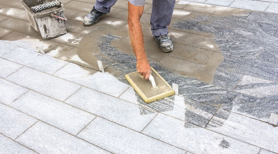 Expert top industrial roofings services in Kell, IL